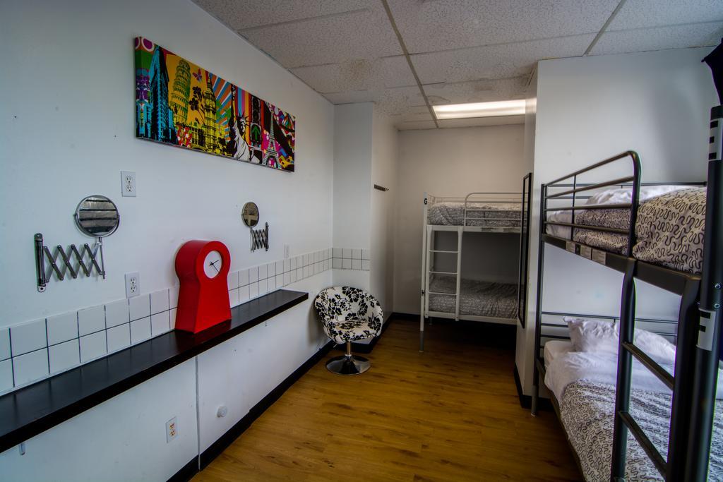 Wicked Hostels - Calgary Ngoại thất bức ảnh